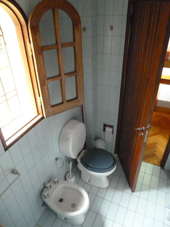 Hostel De Los Artistas Мендоса Экстерьер фото
