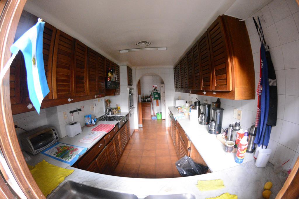 Hostel De Los Artistas Мендоса Экстерьер фото